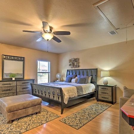 San Antonio Oasis With Hot Tub, Pool And Outdoor Bar!ヴィラ エクステリア 写真